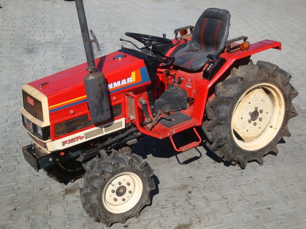 Traktory YANMAR > Yanmar XF17D