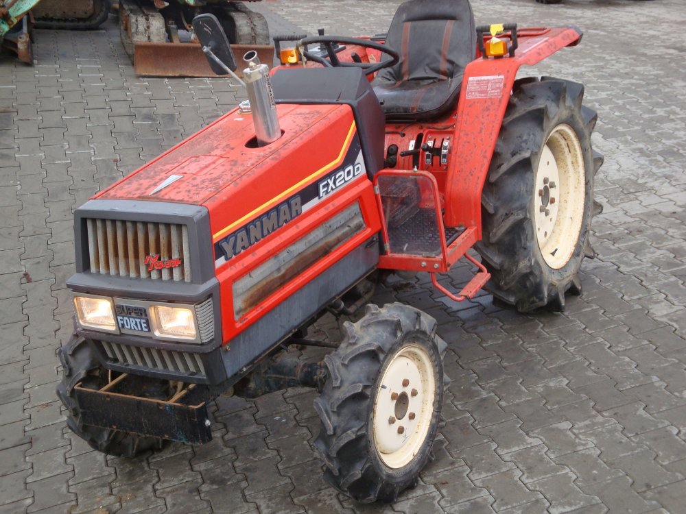 Traktory YANMAR > Yanmar FX20D