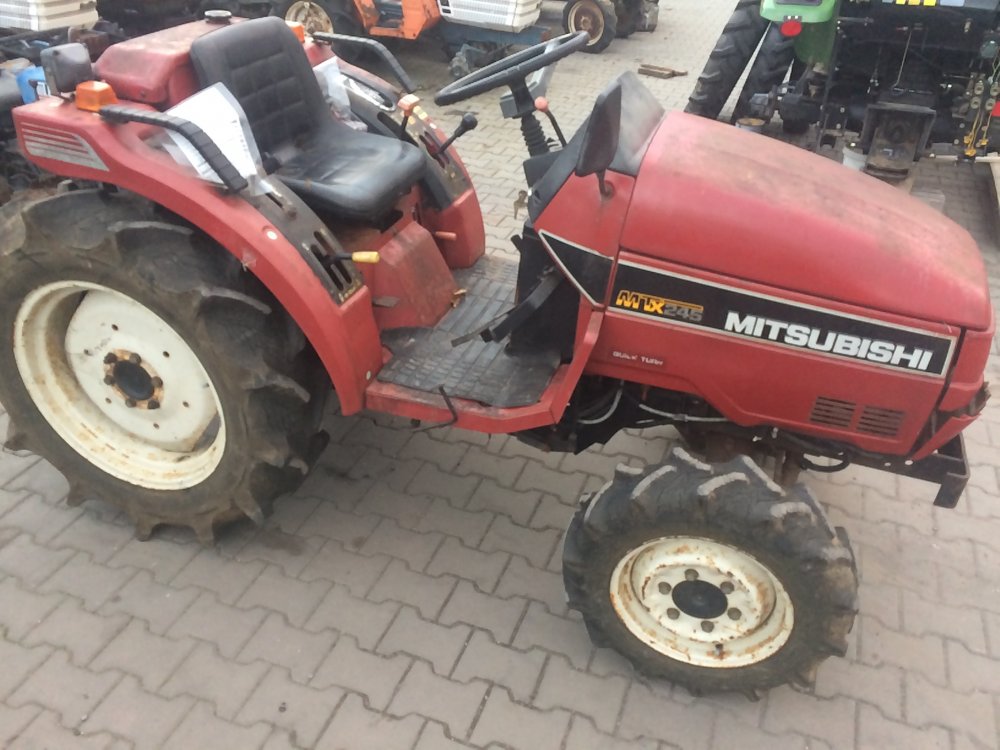 Ojeté traktory > Traktor Mitsubishi MTX245, 24HP, 4x4