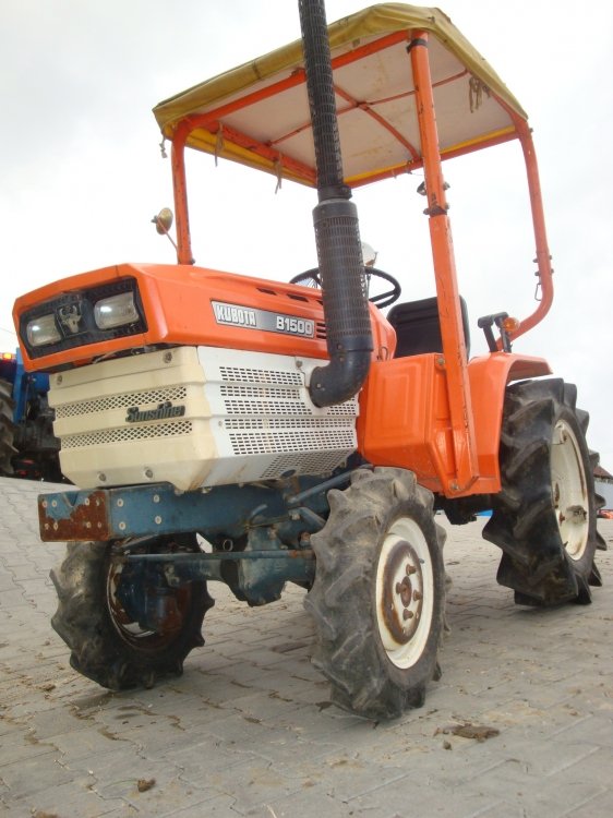 Traktory KUBOTA > Traktor KUBOTA B1500DT